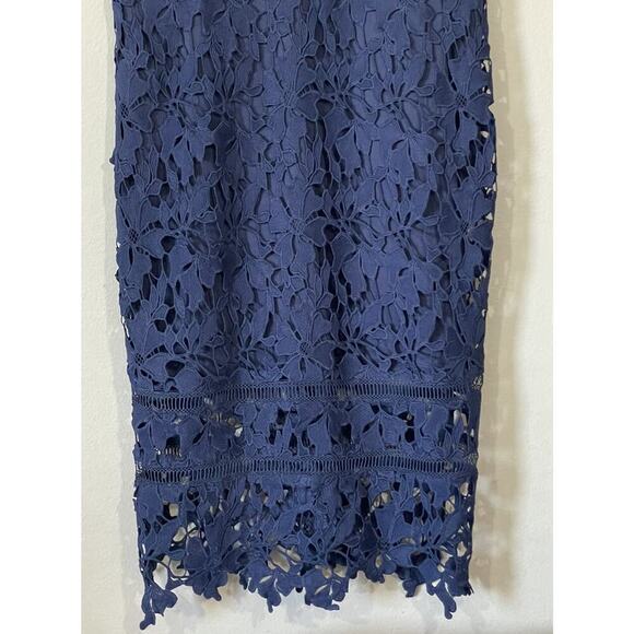 ASTR The Label Dress Size XL Navy Blue Floral Lace Overlay Evening Party Glam - Picture 6 of 7